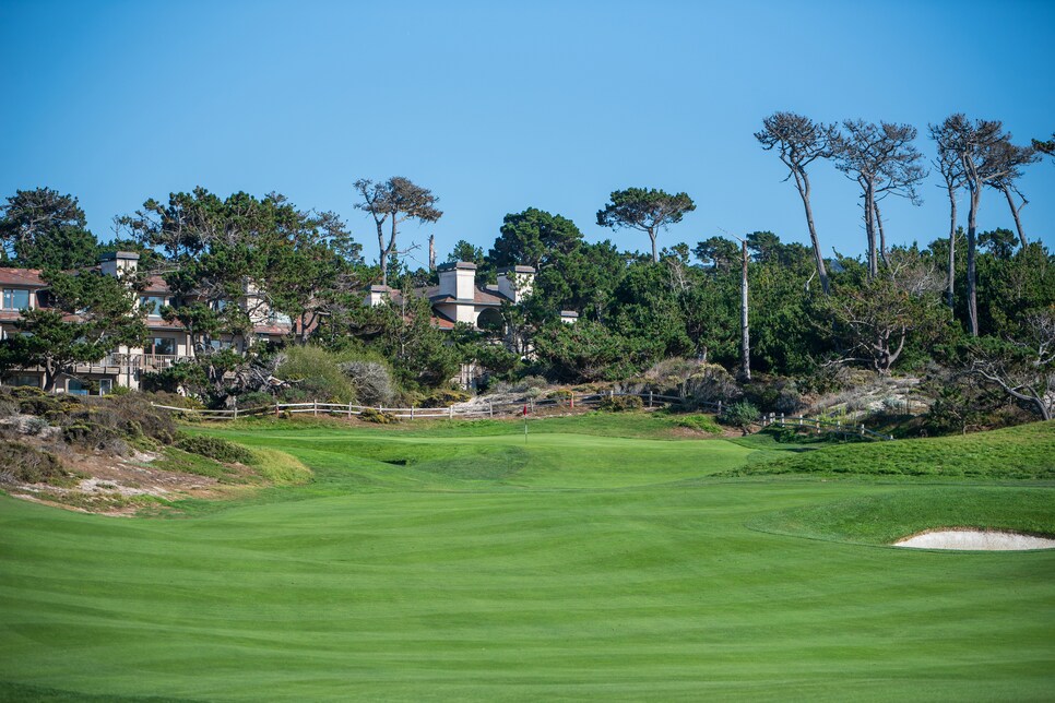 /content/dam/images/golfdigest/fullset/2019/06/09/5cfd066446cf43023b883240__2-Spanish-Bay - use.jpg